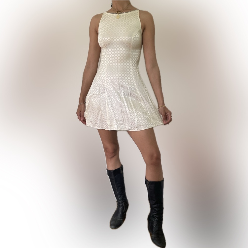 Vintage Jessica McClintock mini dress.